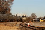 NS 4194 leads train 744 westbound